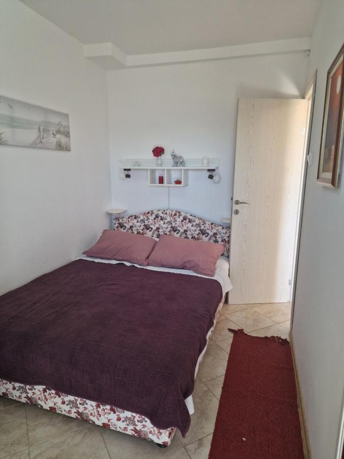 Marta Apartment Petrovac Dış mekan fotoğraf