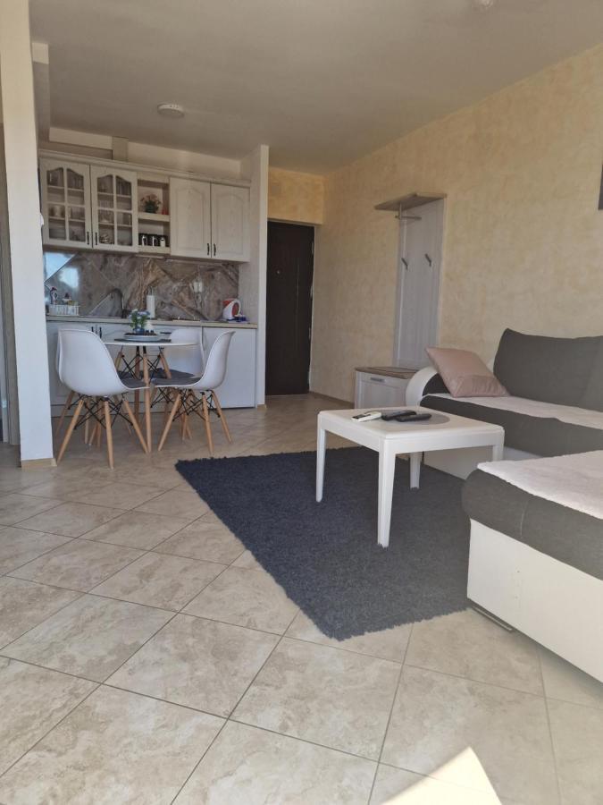 Marta Apartment Petrovac Dış mekan fotoğraf